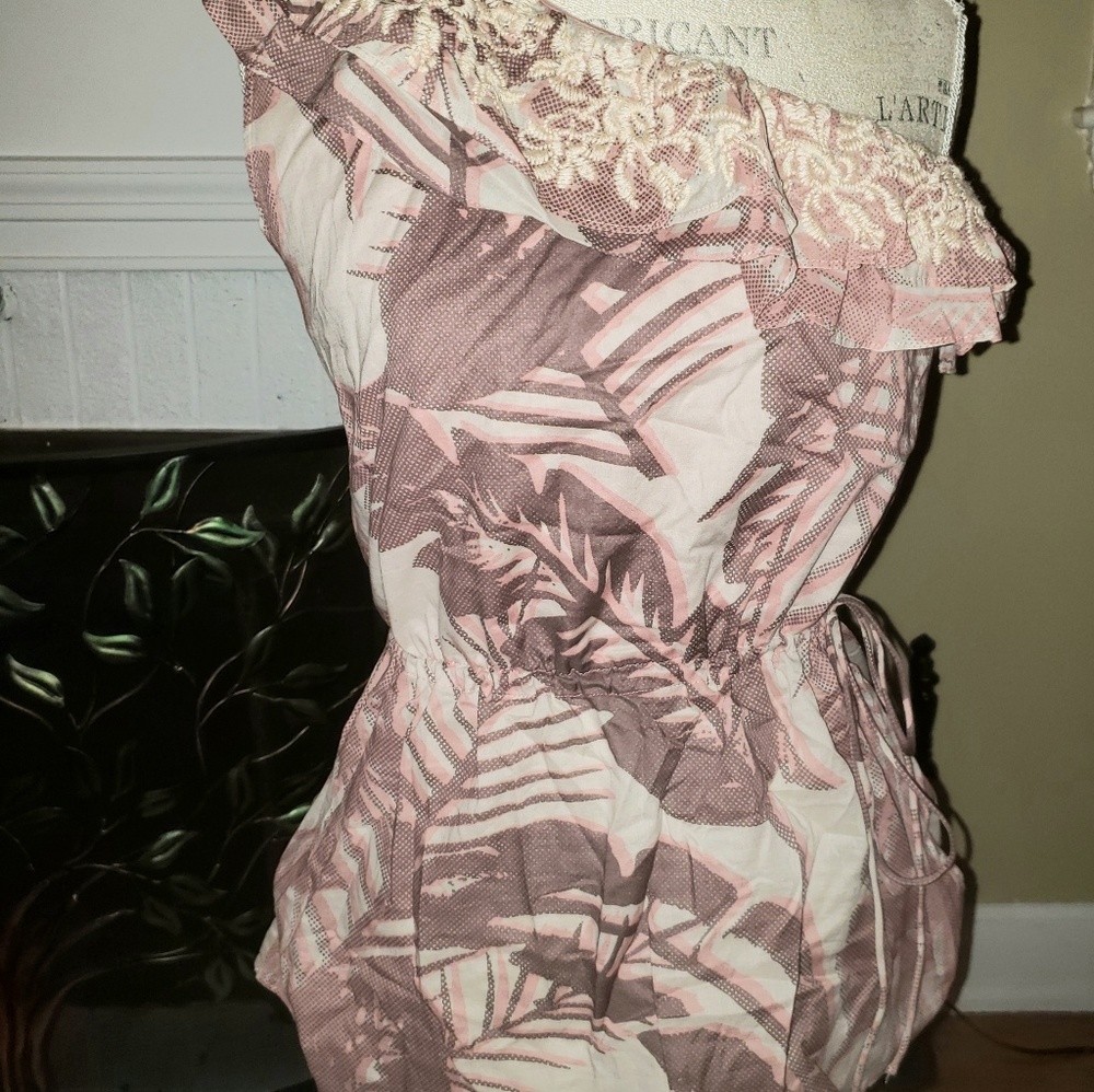 One shoulder Banana Republic top